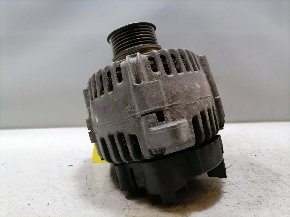 Renault Scenic 2 original Lichtmaschine Generator 1,6 82KW Bj.2007